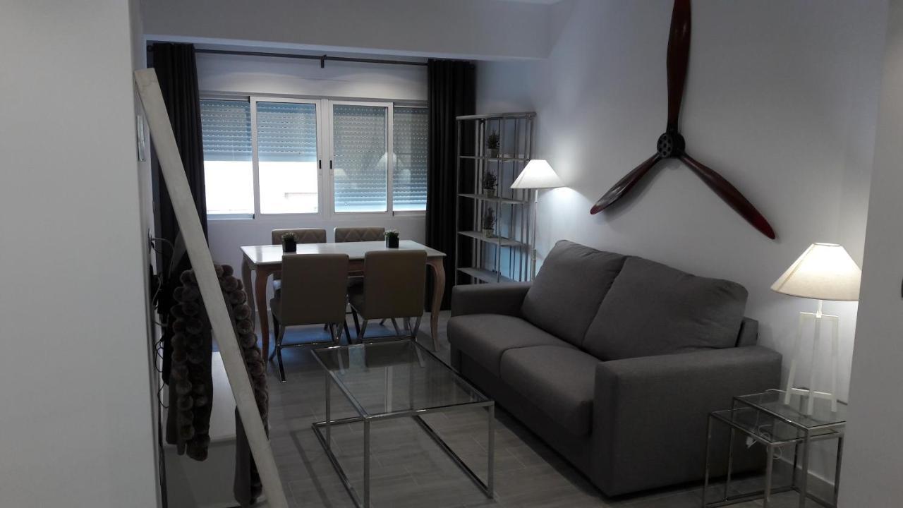 Apartamento Guesting Velazquez Cádiz Exterior foto